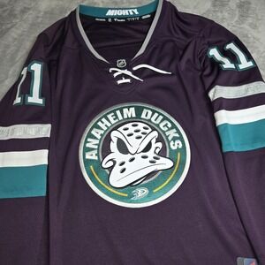 Anaheim Ducks Zegras #11 Jersey Womens Large Fanatics Mighty Ducks Retro NHL NWT